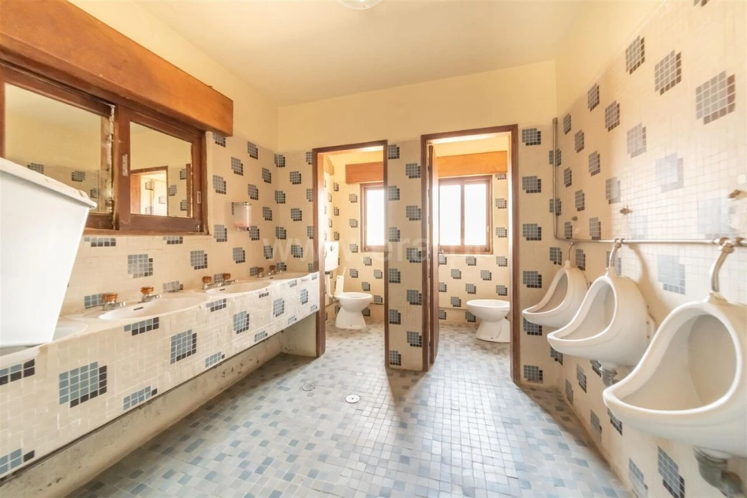 Moradia T4 para Venda em Barco e Coutada Foto 17