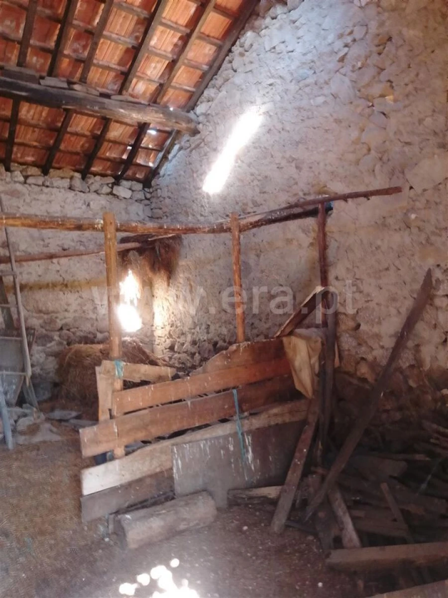 Quinta T3 para Venda em Teixoso e Sarzedo Foto 7