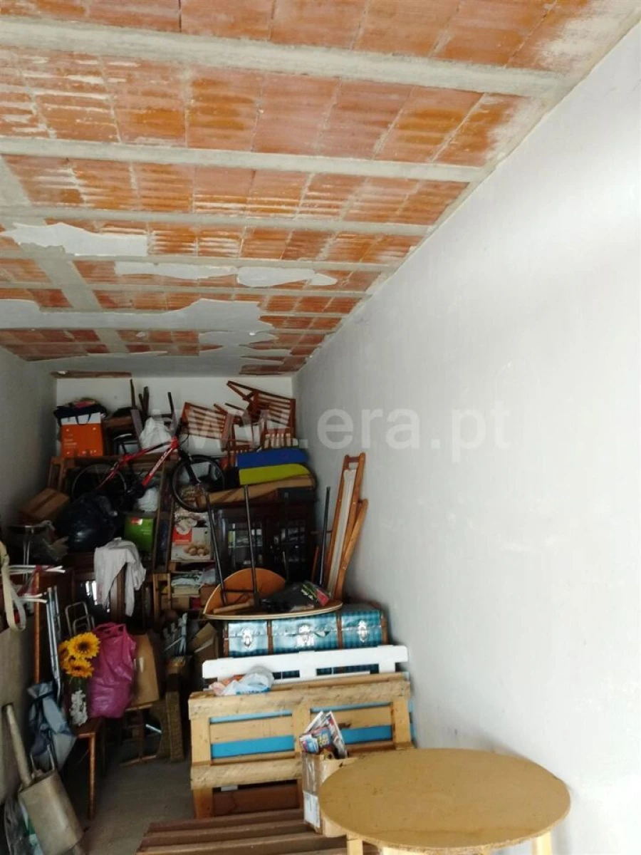 Garagem para Venda em Covilhã e Canhoso Foto 6