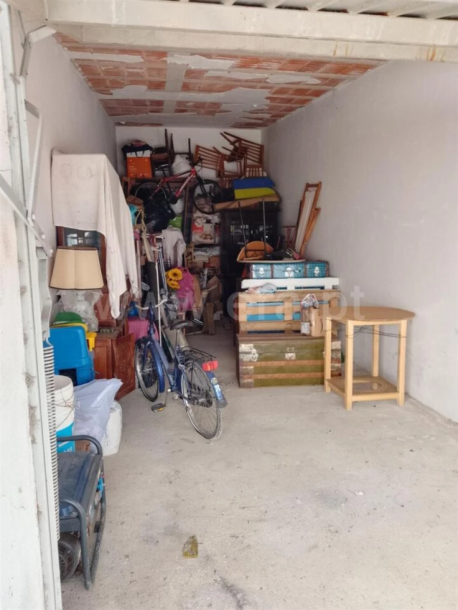 Garagem para Venda em Covilhã e Canhoso Foto 9