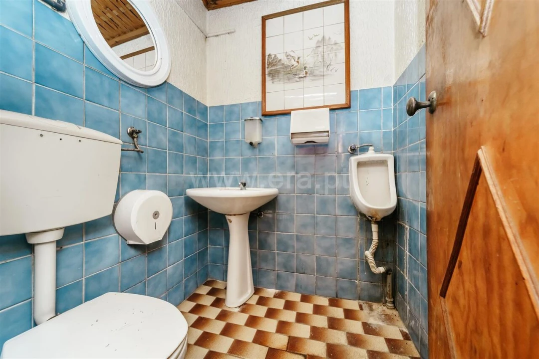 Moradia T3 para Venda em Barco e Coutada Foto 5