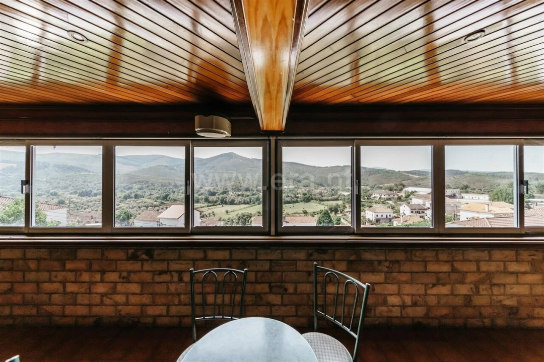 Moradia T3 para Venda em Barco e Coutada Foto 9