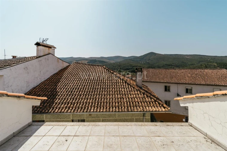 Moradia T3 para Venda em Barco e Coutada Foto 14