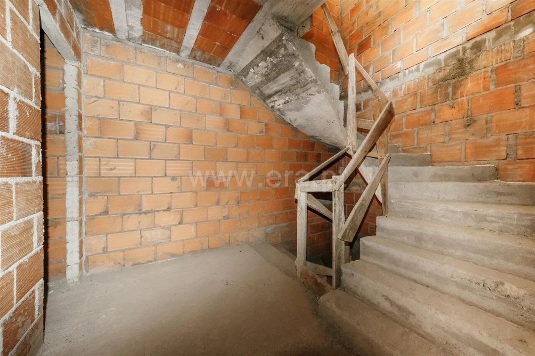 Moradia T3 para Venda em Barco e Coutada Foto 10