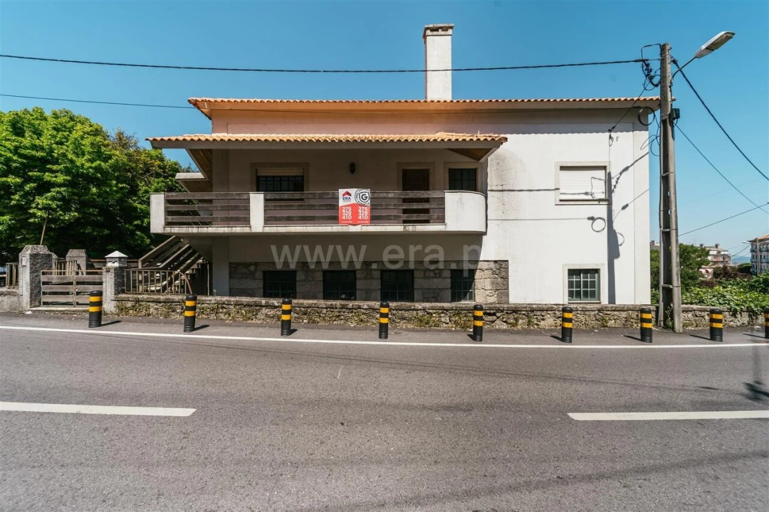 Moradia T6 para Venda em Covilhã e Canhoso Foto 2