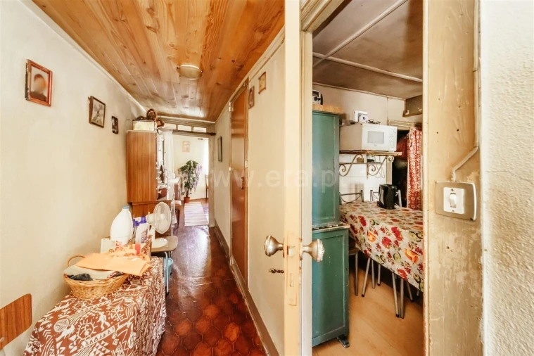 Moradia T3 para Venda em Casegas e Ourondo Foto 9