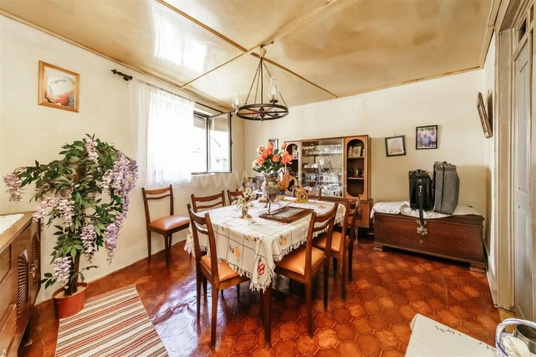 Moradia T3 para Venda em Casegas e Ourondo Foto 10