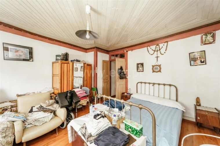 Moradia T3 para Venda em Casegas e Ourondo Foto 18