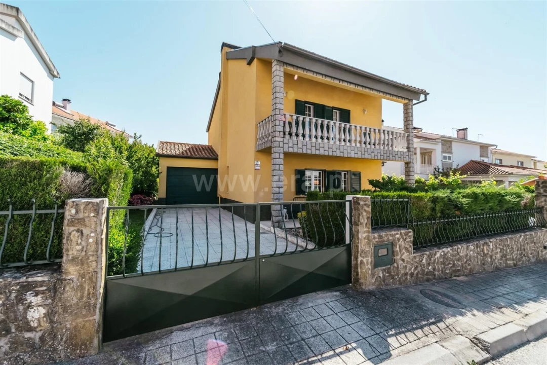 Moradia T3 para Venda em Covilhã e Canhoso Foto 2