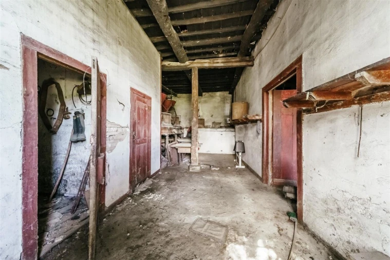 Quinta T0 para Venda em Teixoso e Sarzedo Foto 12