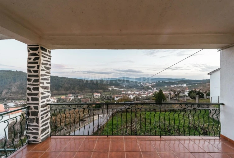 Moradia T8 para Venda em Casegas e Ourondo Foto 5