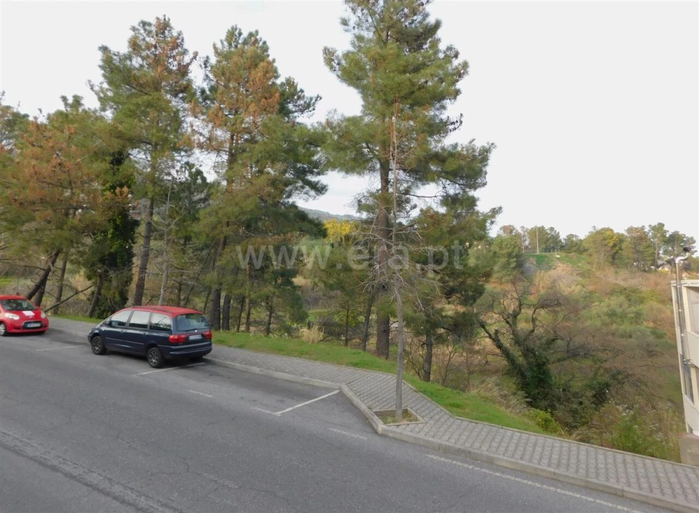 Terreno para Venda em Covilhã e Canhoso Foto 4