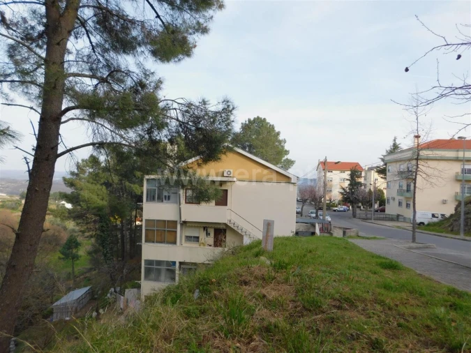 Terreno para Venda em Covilhã e Canhoso Foto 1