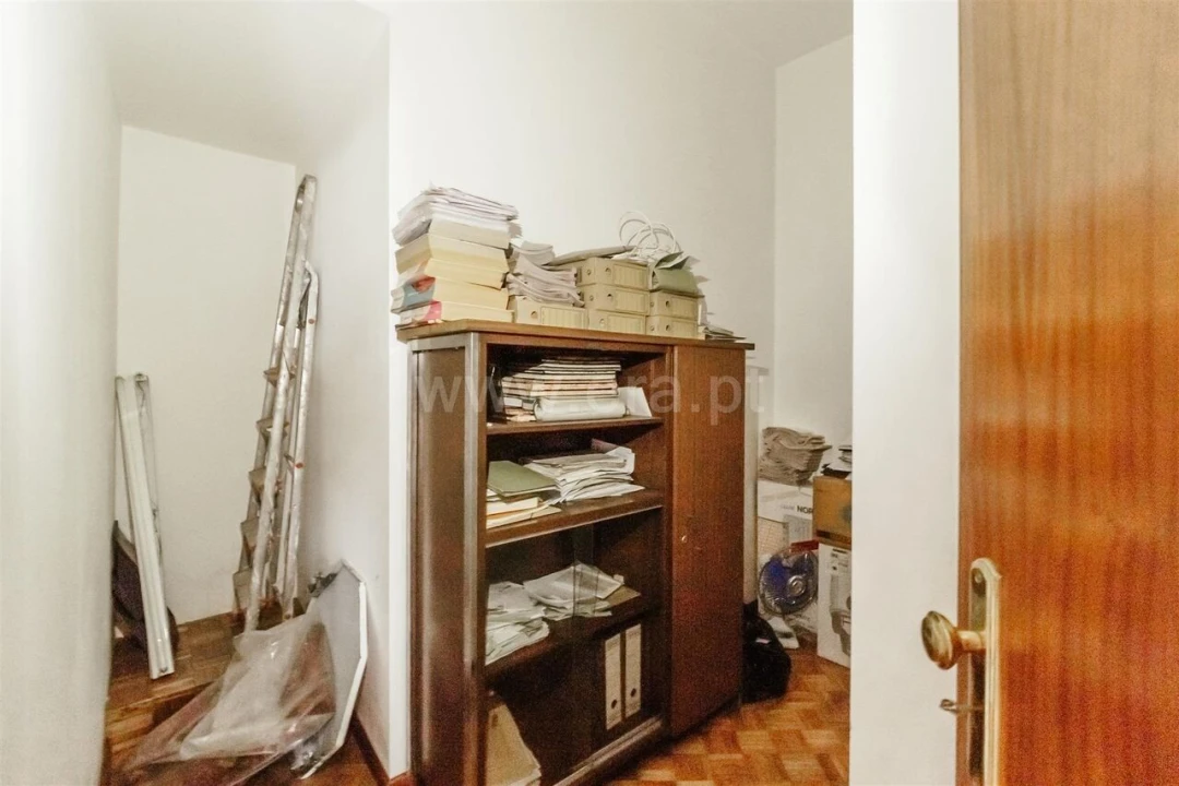 Loja para Venda em Covilhã e Canhoso Foto 14