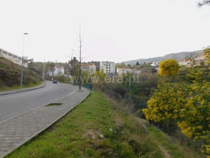 Terreno para Venda em Covilhã e Canhoso Foto 5
