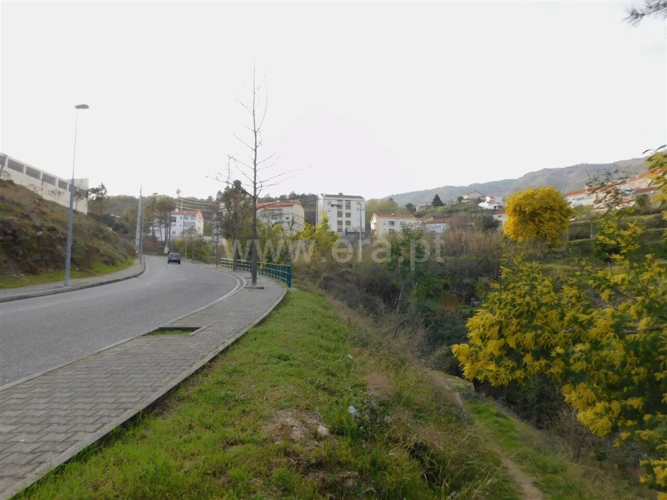 Terreno para Venda em Covilhã e Canhoso Foto 5