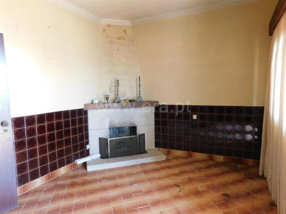 Quinta T3 para Venda em Cantar-Galo e Vila do Carvalho Foto 10