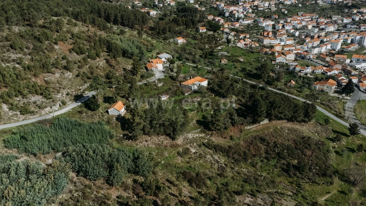Quinta T3 para Venda em Cantar-Galo e Vila do Carvalho Foto 20