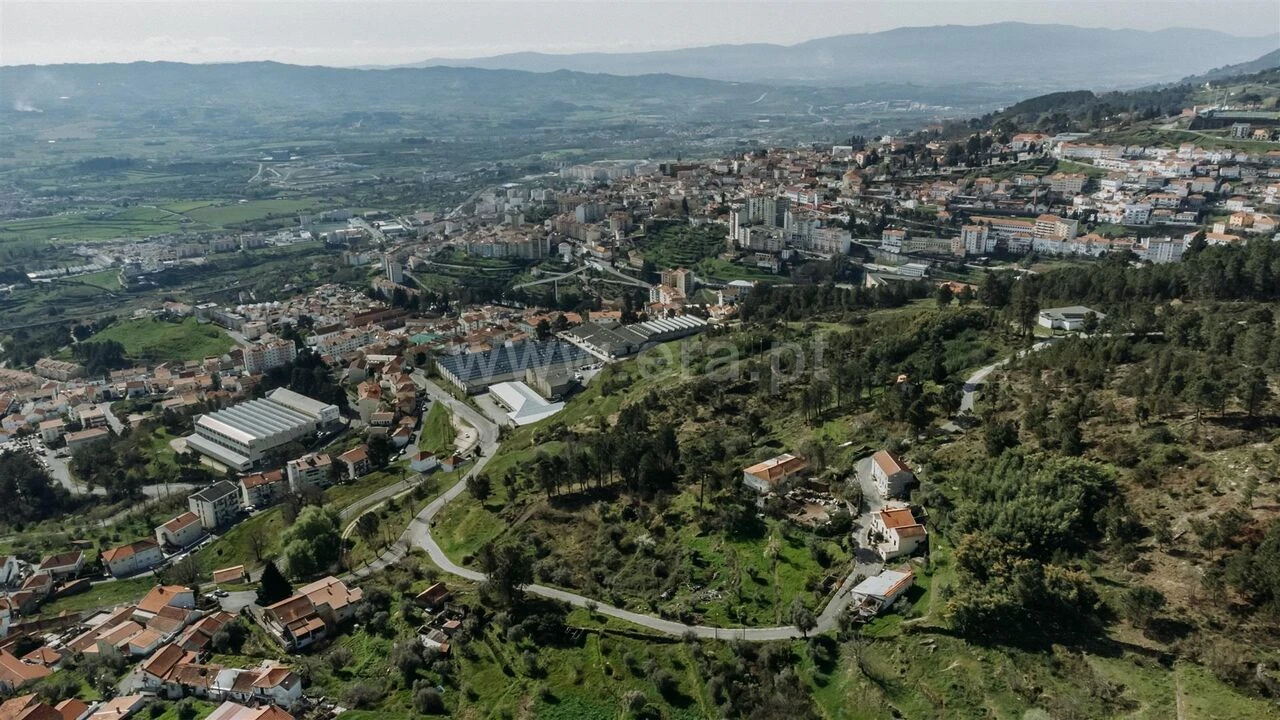 Quinta T3 para Venda em Cantar-Galo e Vila do Carvalho Foto 17