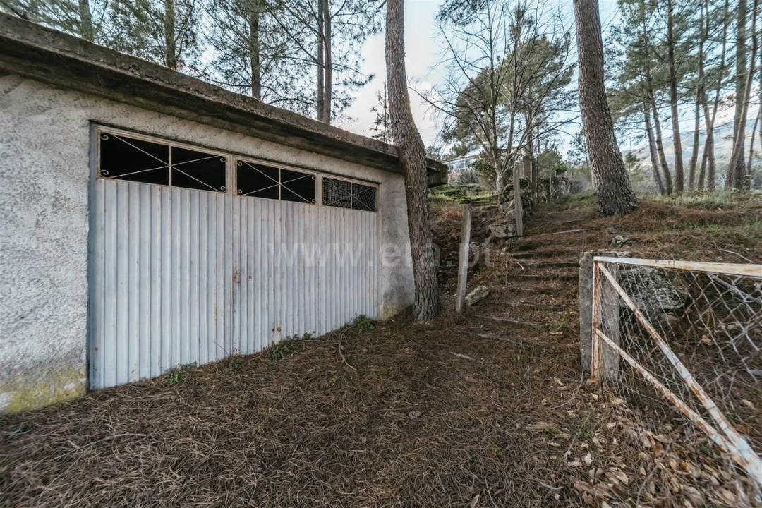 Quinta T3 para Venda em Cantar-Galo e Vila do Carvalho Foto 12