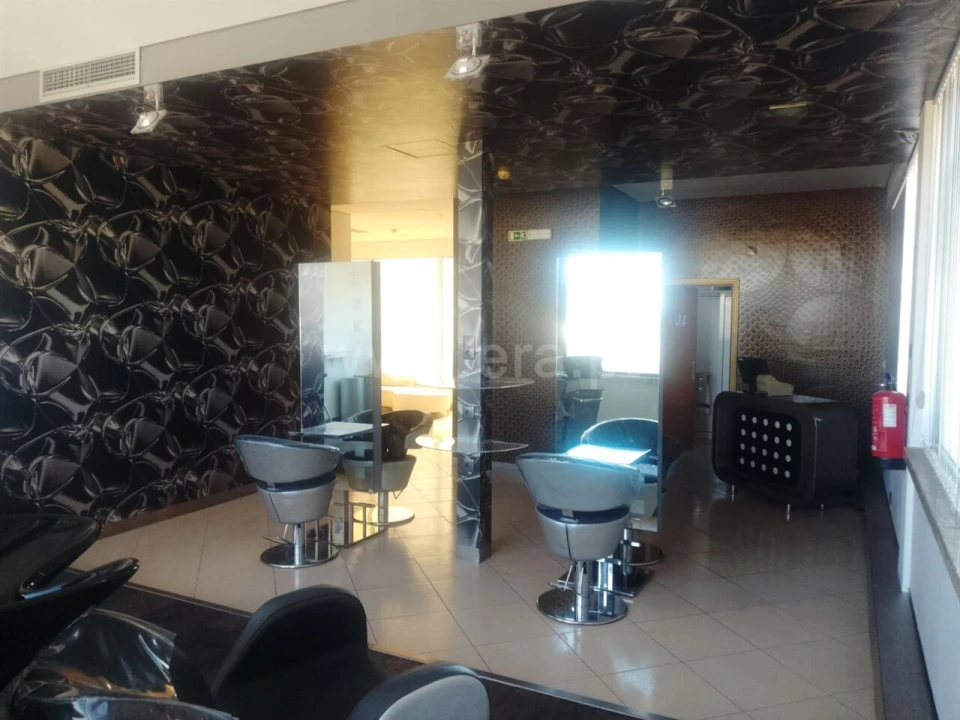 Loja para Arrendamento em Fundão, Valverde, Donas, A. Joanes, A. Nova Cabo Foto 2