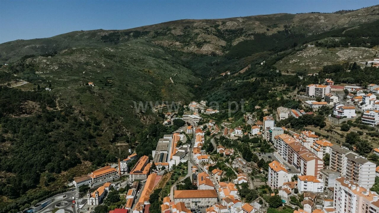 Armazém para Venda em Covilhã e Canhoso Foto 4