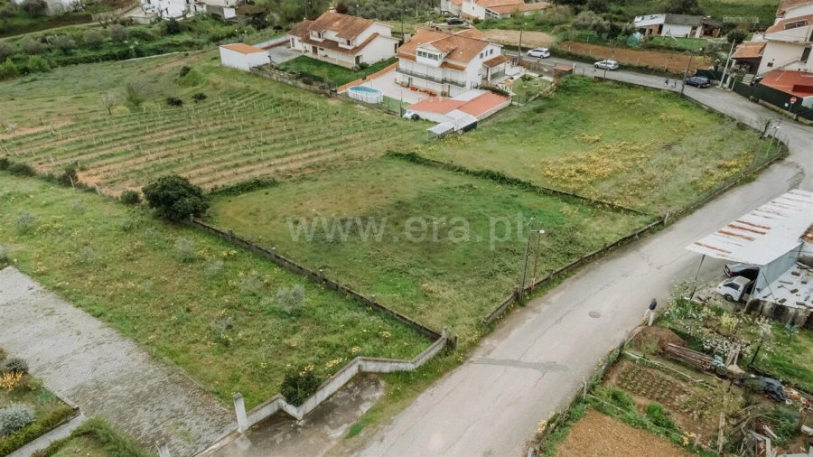 Terreno para Venda em Peso e Vales do Rio Foto 1