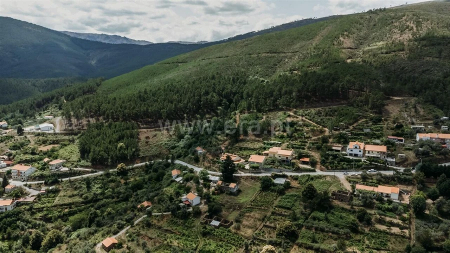 Moradia T2 para Venda em Teixoso e Sarzedo Foto 9