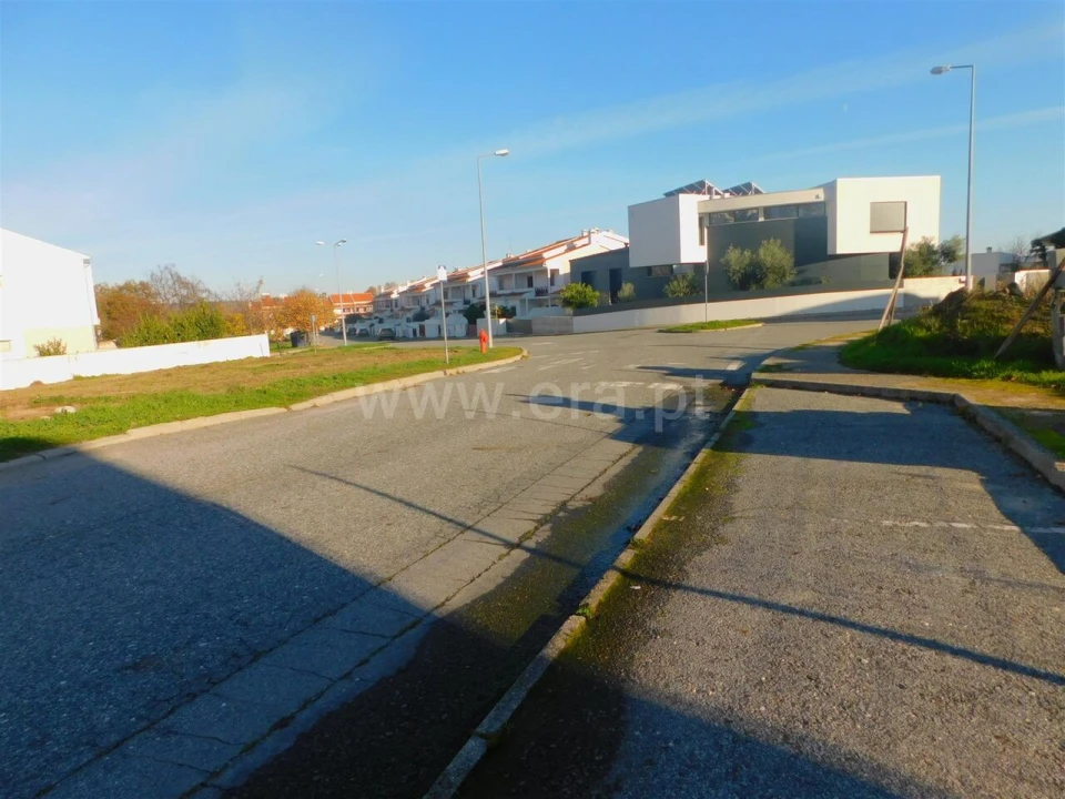 Terreno para Venda em Covilhã e Canhoso Foto 4