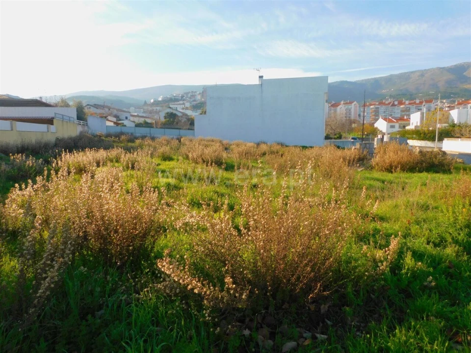 Terreno para Venda em Covilhã e Canhoso Foto 1