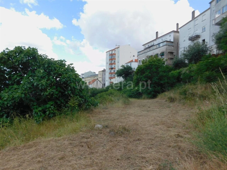 Terreno para Venda em Covilhã e Canhoso Foto 3