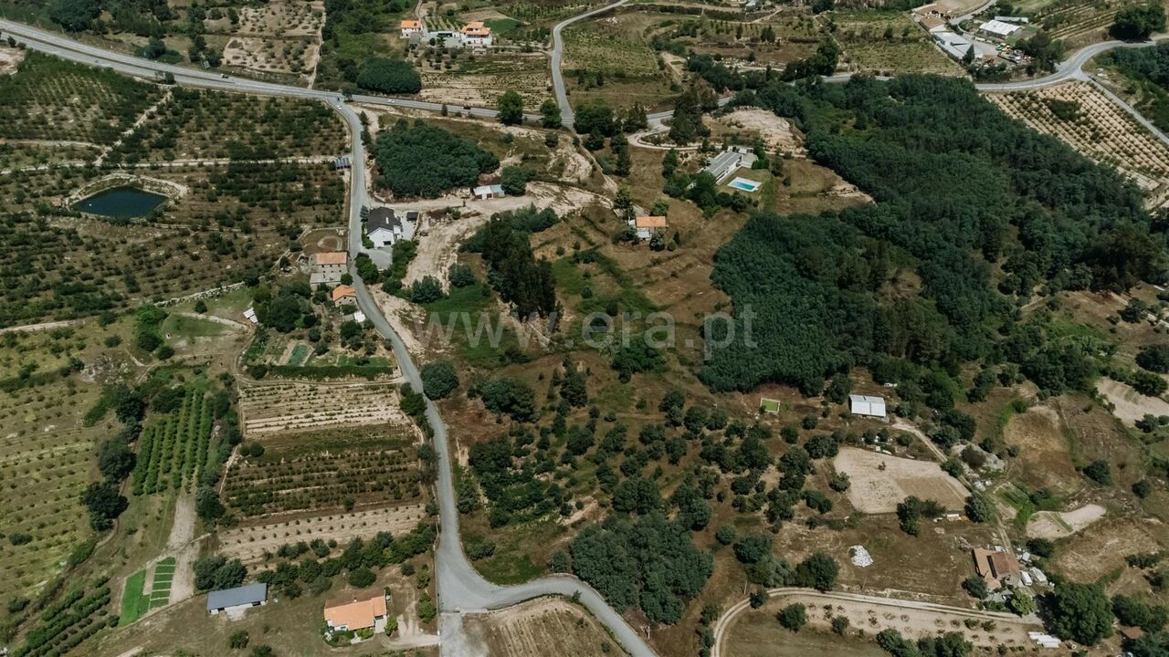 Terreno para Venda em Teixoso e Sarzedo Foto 6