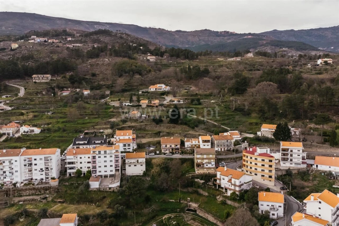Terreno para Venda em Covilhã e Canhoso Foto 5