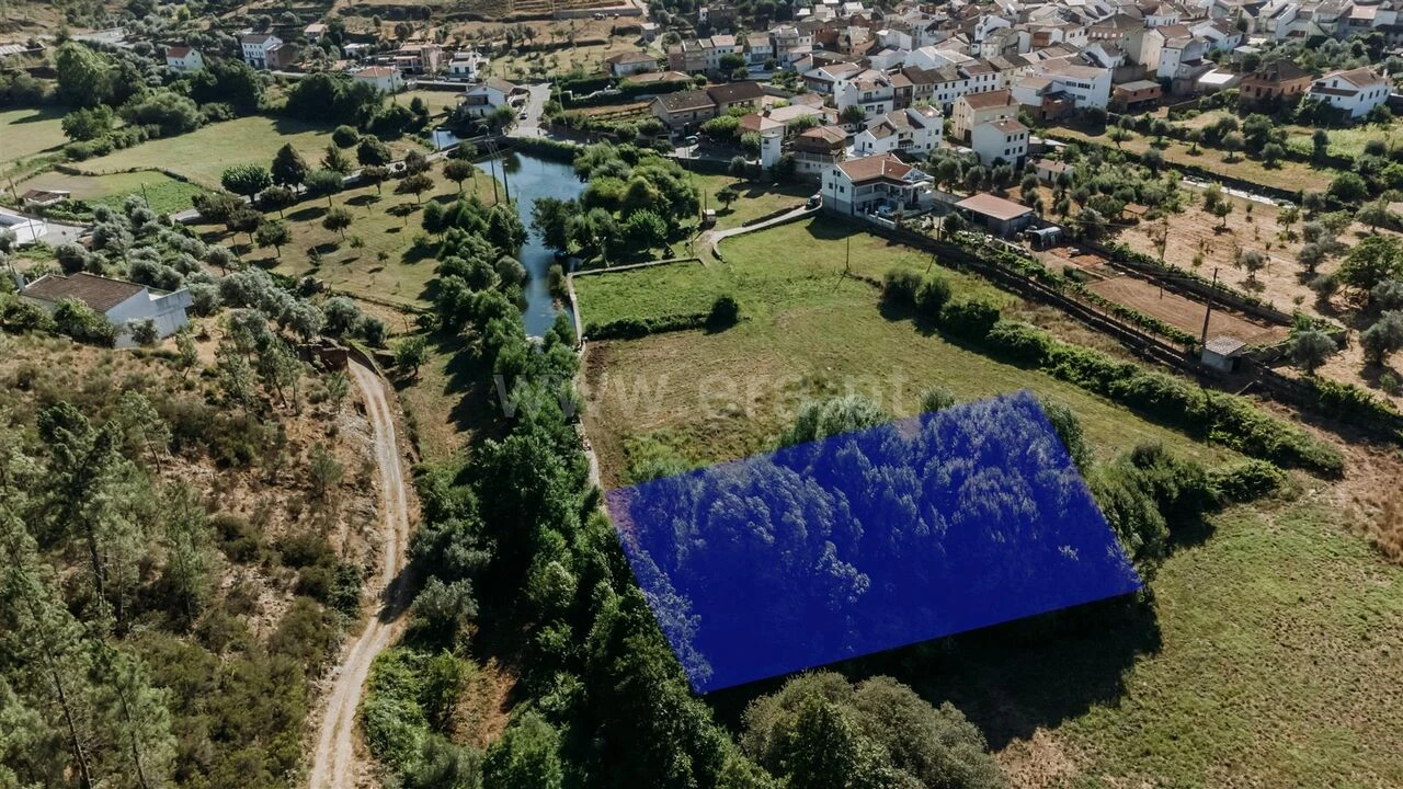 Moradia T2 para Venda em Casegas e Ourondo Foto 10
