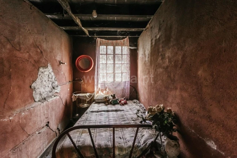 Moradia T1 para Venda em Casegas e Ourondo Foto 7