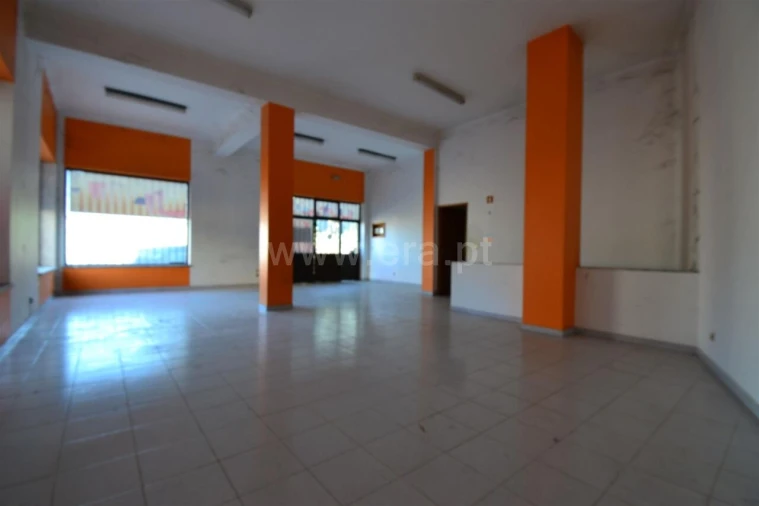 Loja para Venda em Fundão, Valverde, Donas, A. Joanes, A. Nova Cabo Foto 2