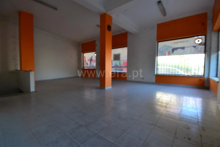Loja para Venda em Fundão, Valverde, Donas, A. Joanes, A. Nova Cabo Foto 4