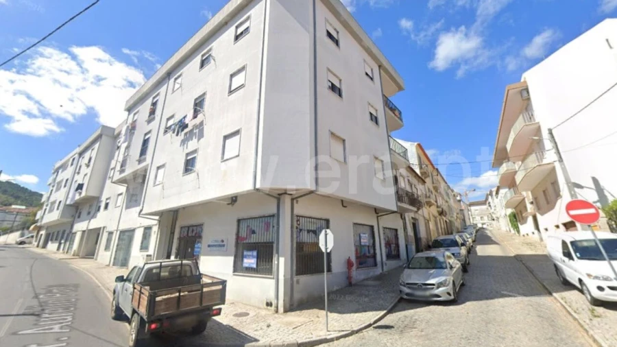 Loja para Venda em Fundão, Valverde, Donas, A. Joanes, A. Nova Cabo