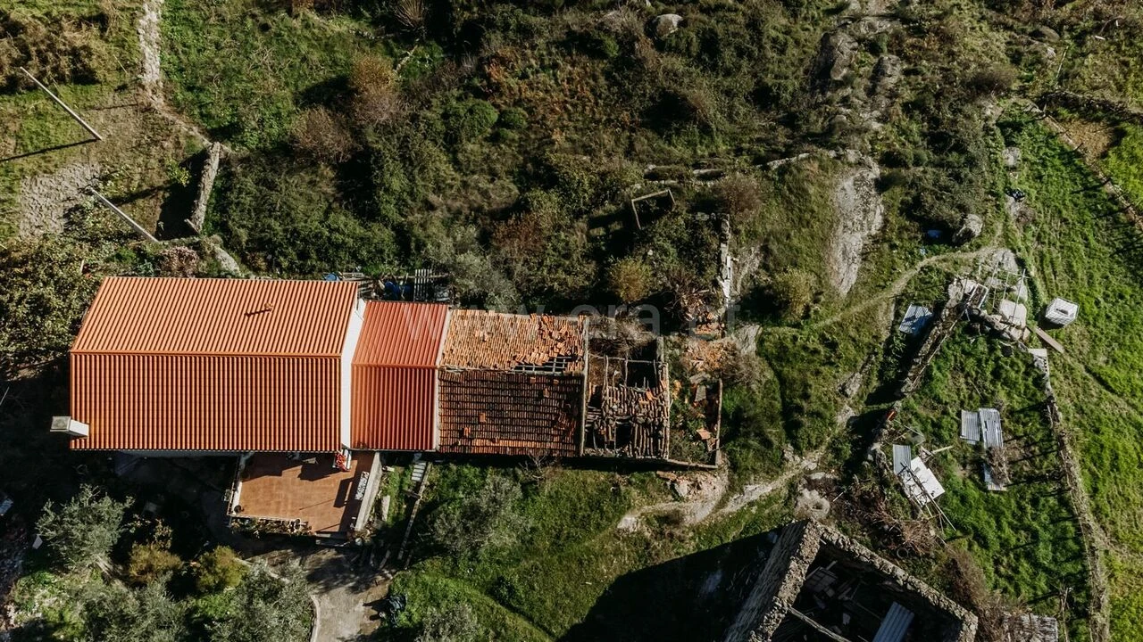 Terreno para Venda em Cantar-Galo e Vila do Carvalho Foto 3