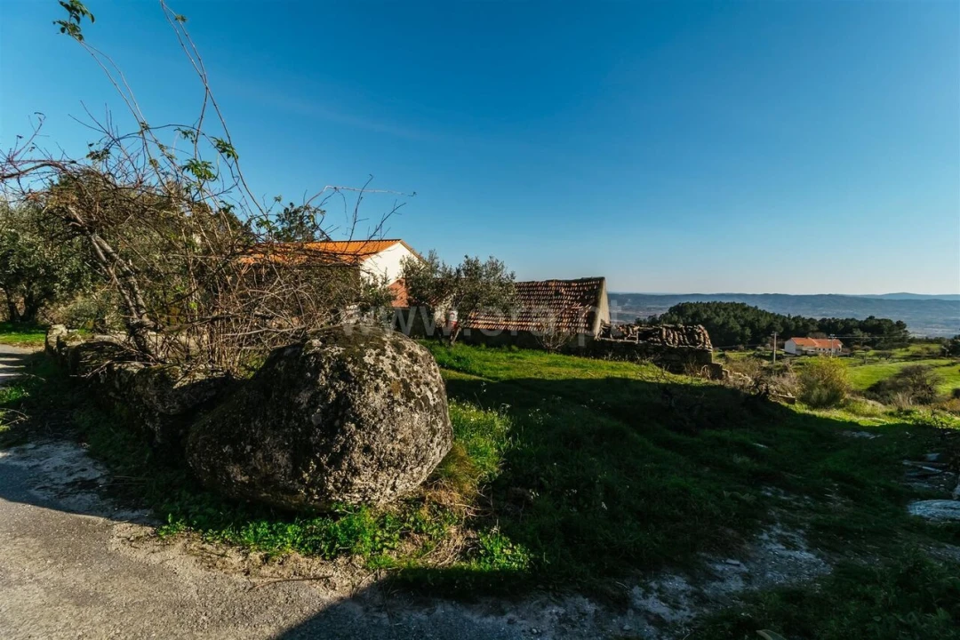 Terreno para Venda em Cantar-Galo e Vila do Carvalho Foto 12
