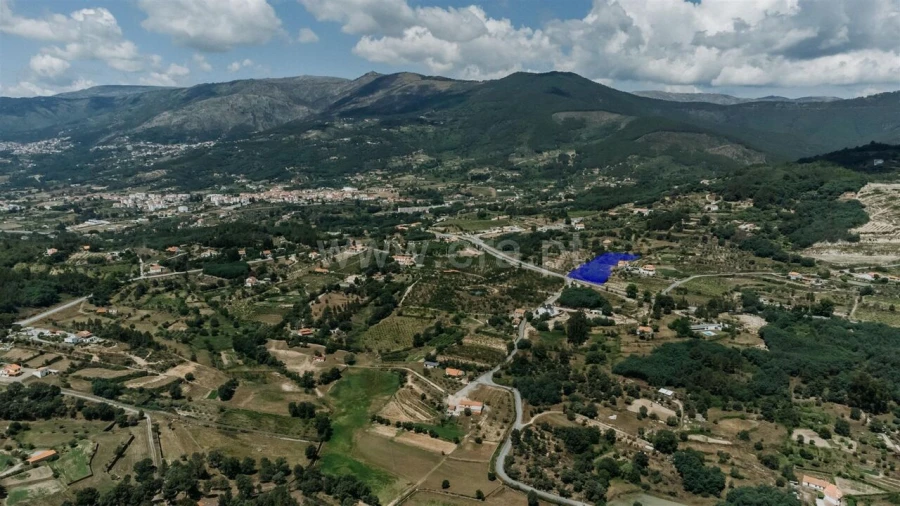 Terreno para Venda em Teixoso e Sarzedo Foto 9