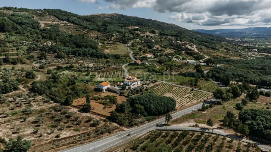 Terreno para Venda em Teixoso e Sarzedo