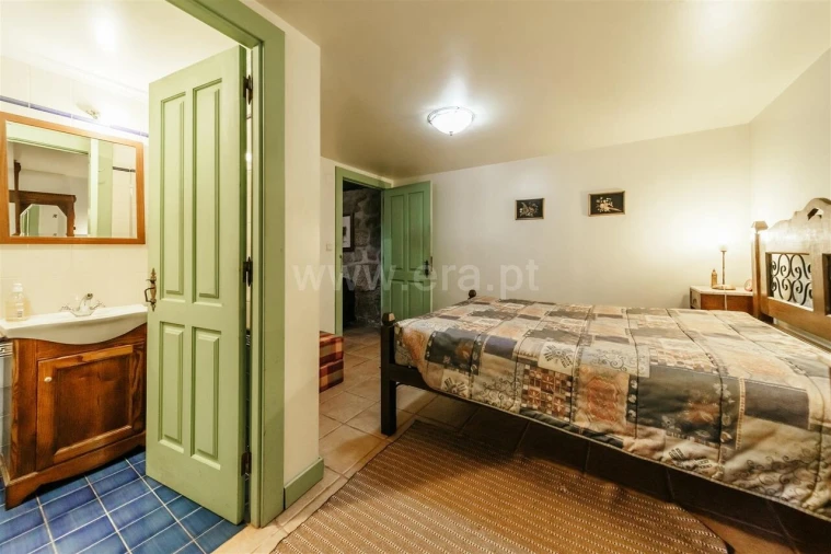 Moradia T7 para Venda em Teixoso e Sarzedo Foto 4