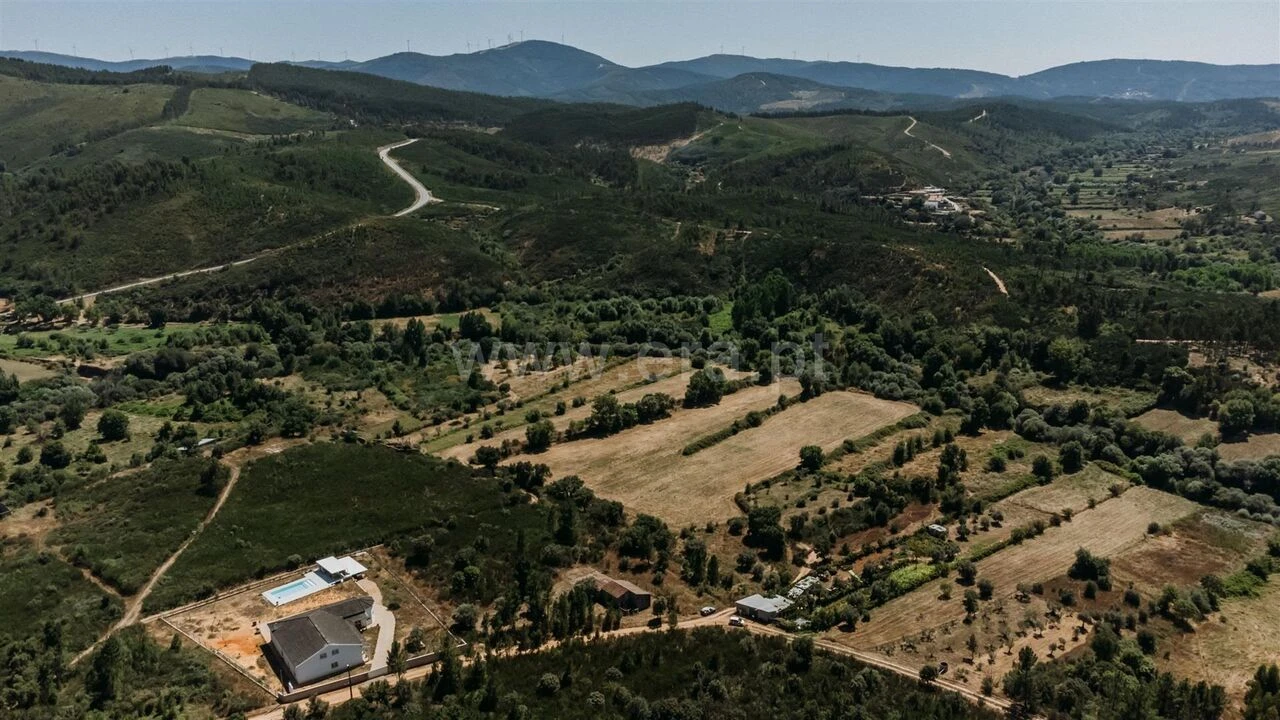 Terreno para Venda em Barco e Coutada Foto 4