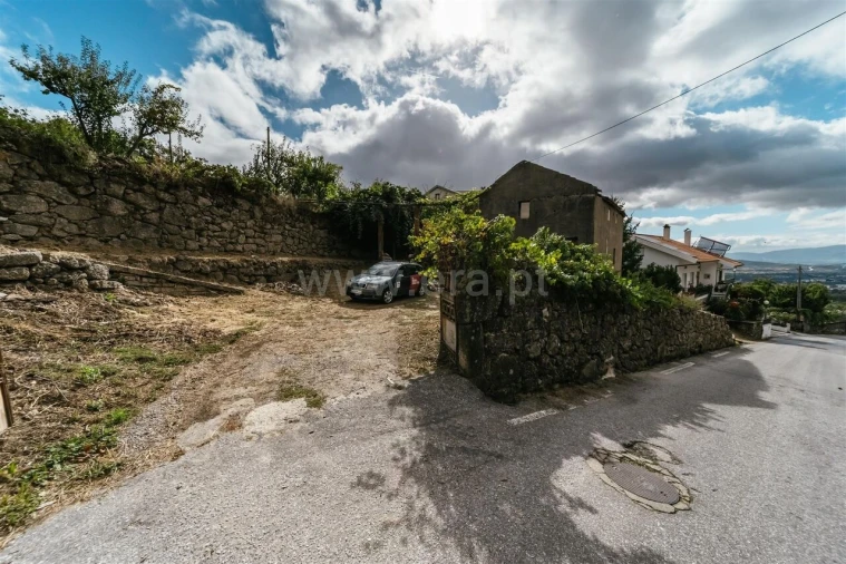 Moradia T6 para Venda em Cantar-Galo e Vila do Carvalho Foto 15