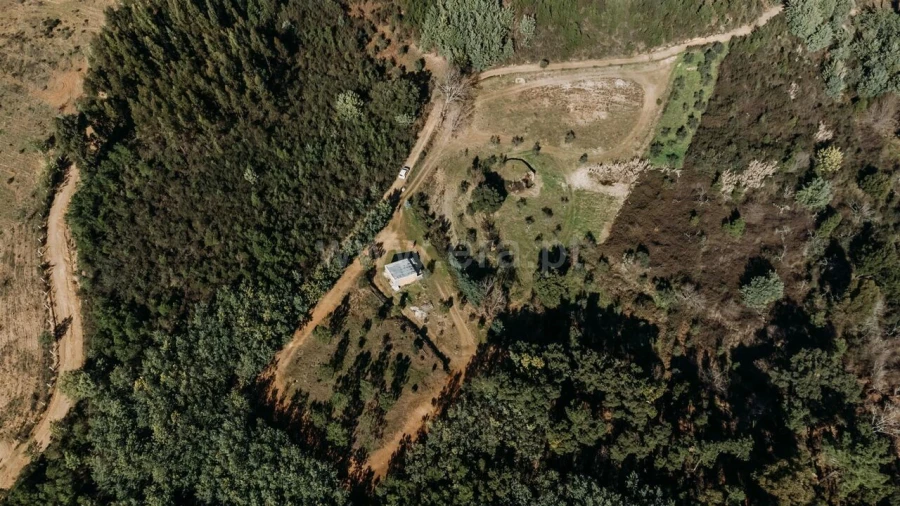 Quinta T0 para Venda em Peso e Vales do Rio Foto 6