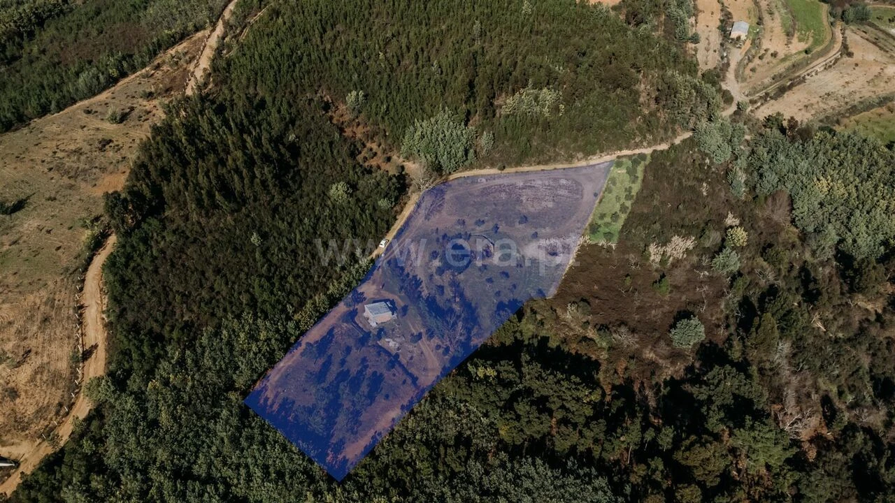 Quinta T0 para Venda em Peso e Vales do Rio Foto 1