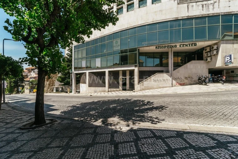 Loja para Venda em Covilhã e Canhoso Foto 1