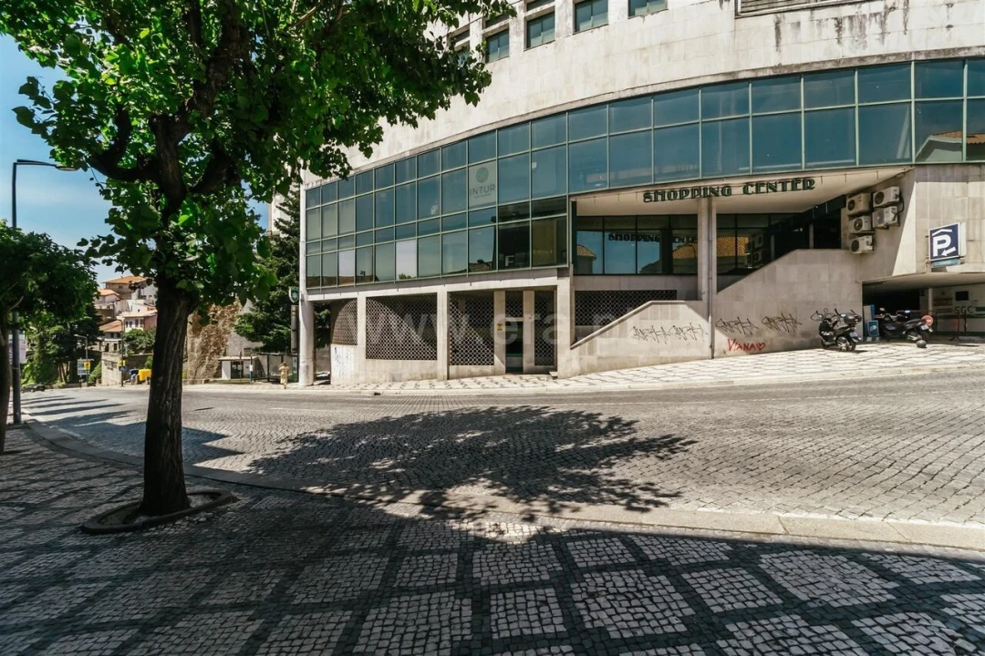 Loja para Venda em Covilhã e Canhoso Foto 1