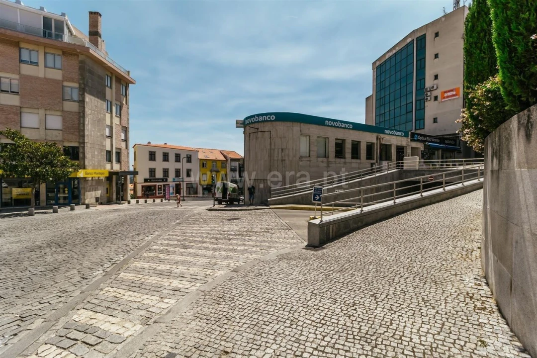Loja para Venda em Covilhã e Canhoso Foto 9